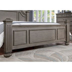 Vame 3-Piece Traditional Grey Wood Poster Bedroom Set With Two Nightstands by